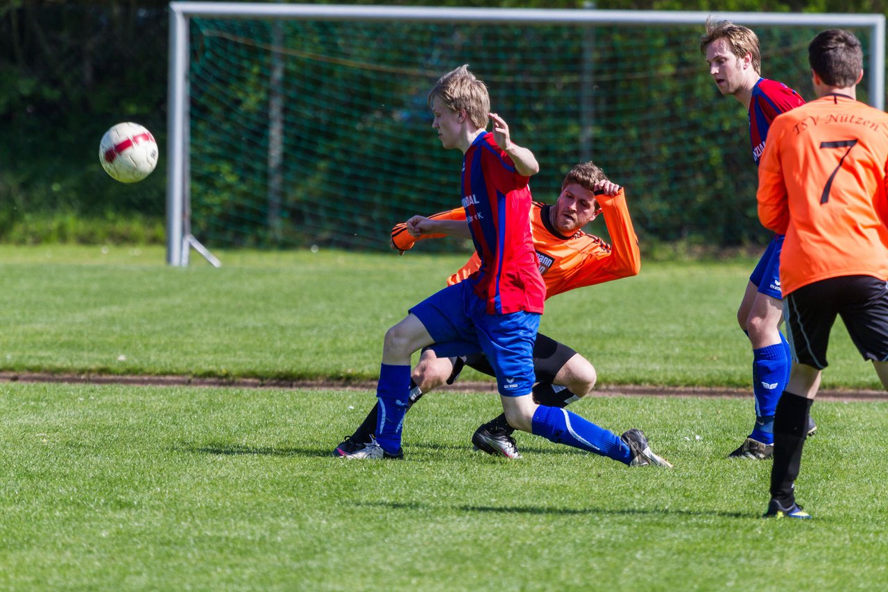 Bild 97 - Herren FSG BraWie 08 - TSV Ntzen : Ergebnis: 1:2